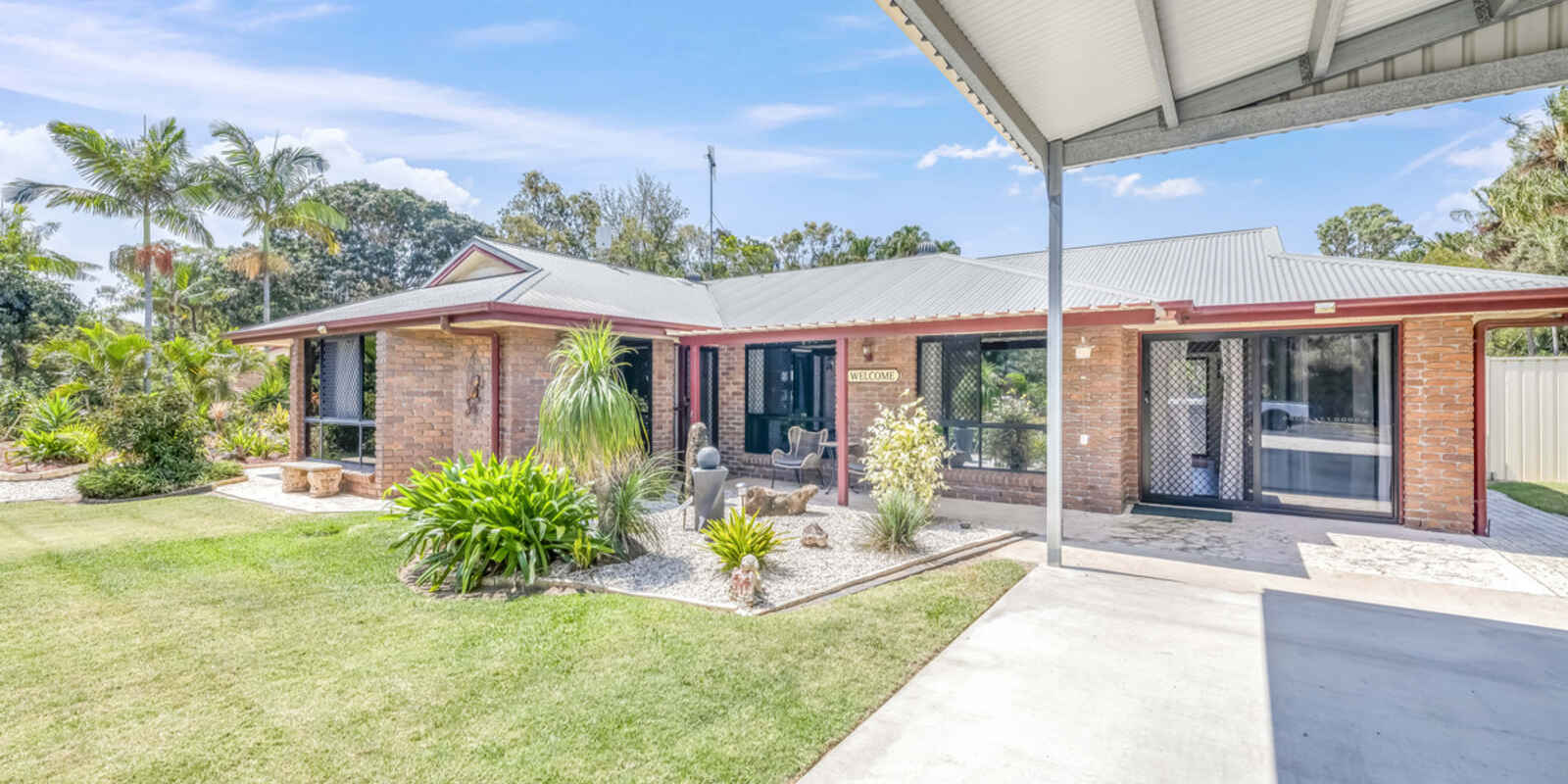 5 Woodlands Lane Moore Park Beach