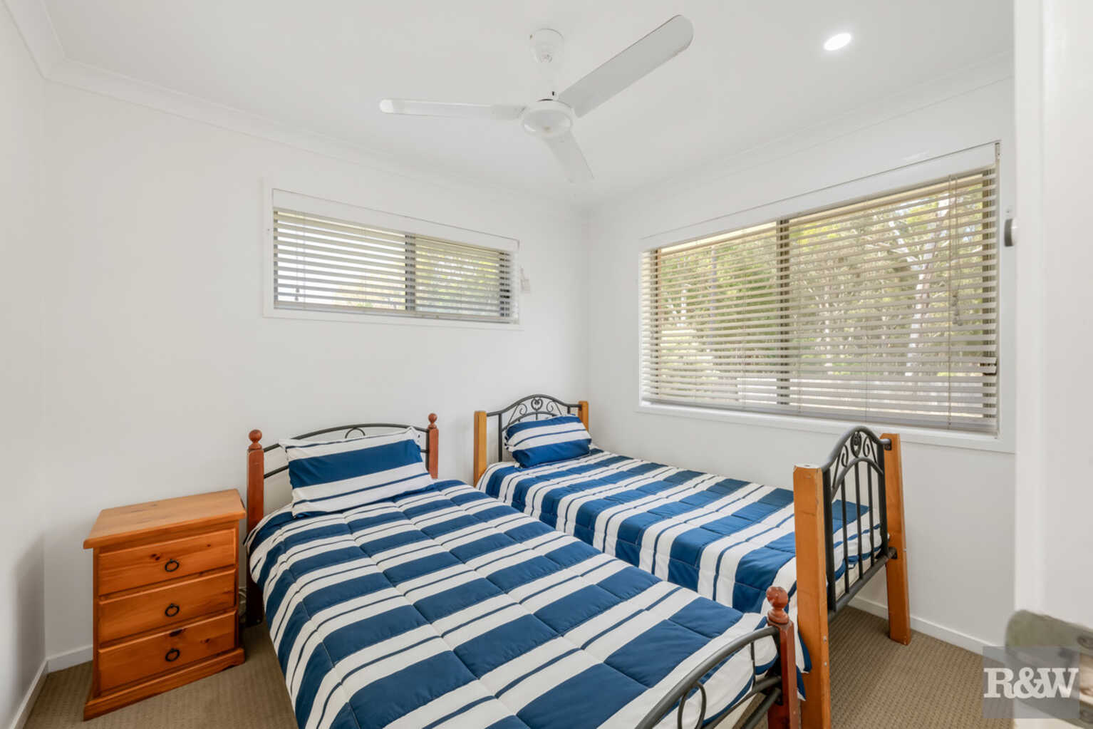 25 Regency Road Moore Park Beach 25 Regency Road Moore Park Beach
