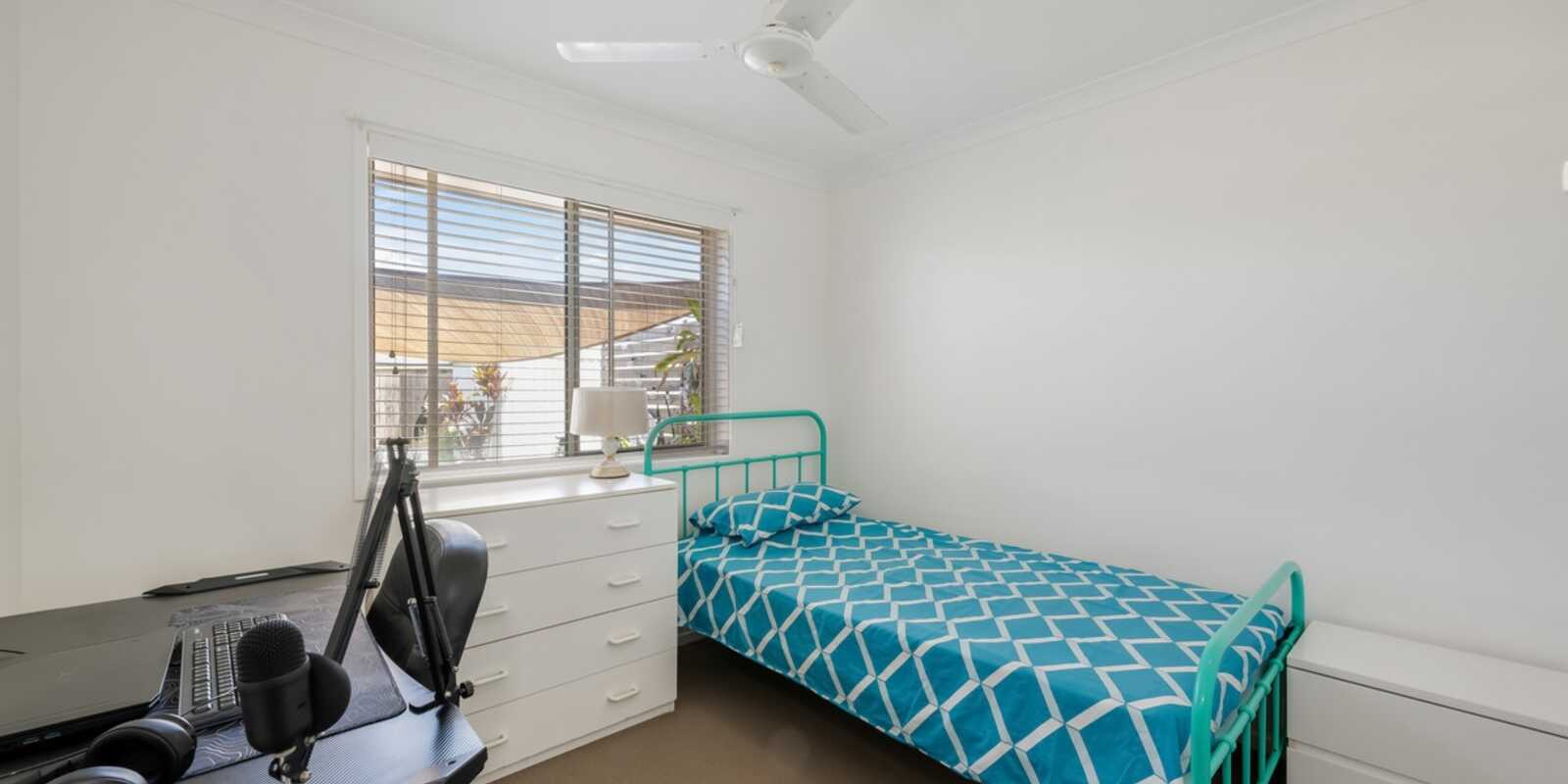 24 Malvern Drive Moore Park Beach 24 Malvern Drive Moore Park Beach