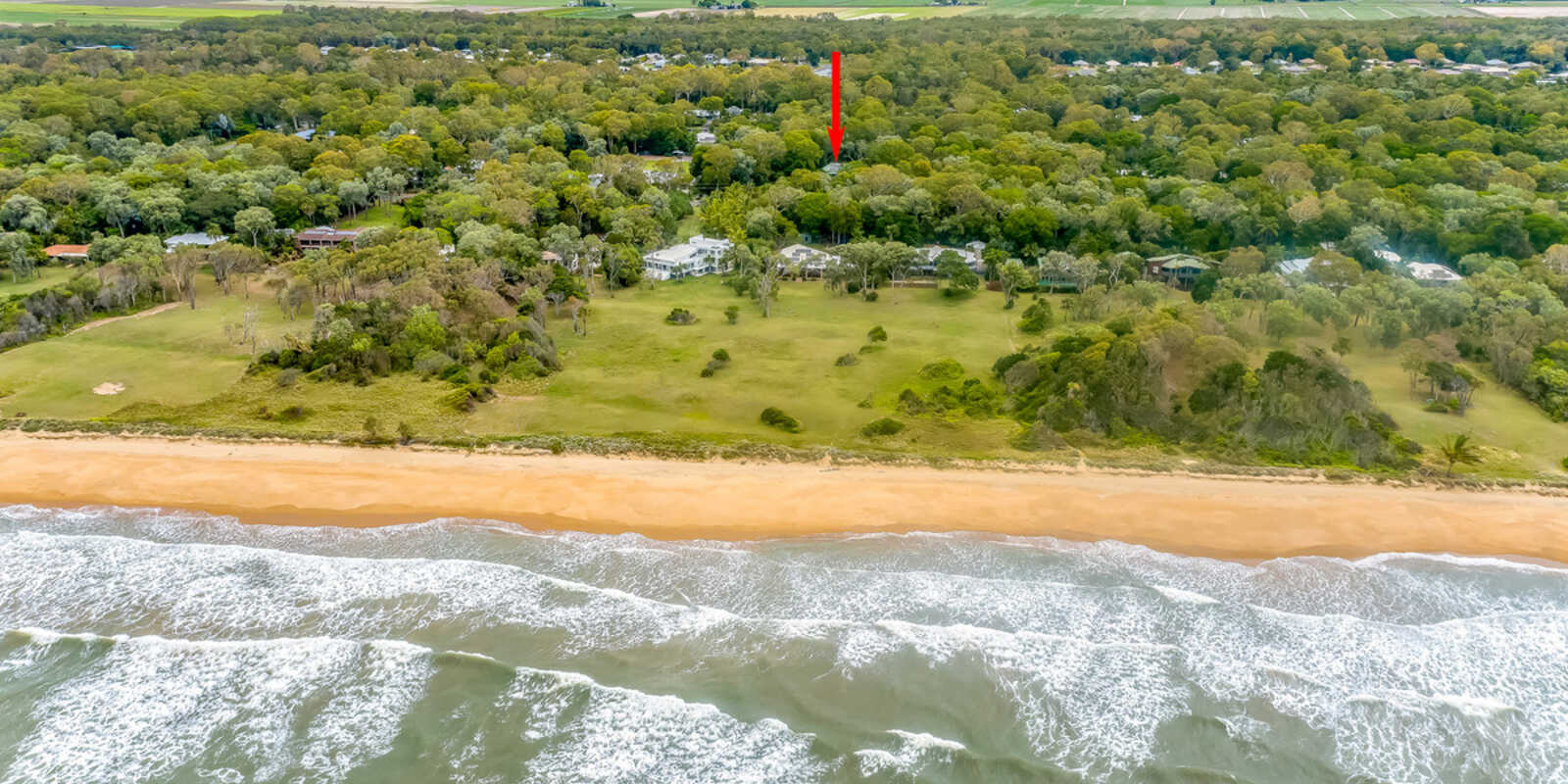 147 Sylvan Drive Moore Park Beach 147 Sylvan Drive Moore Park Beach