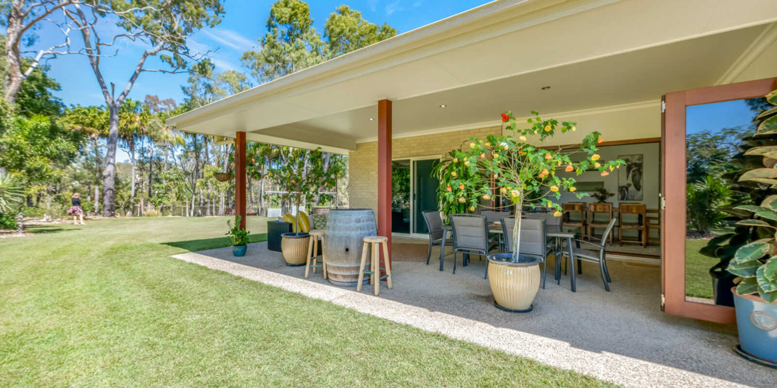 42 Kingfisher Crescent Moore Park Beach