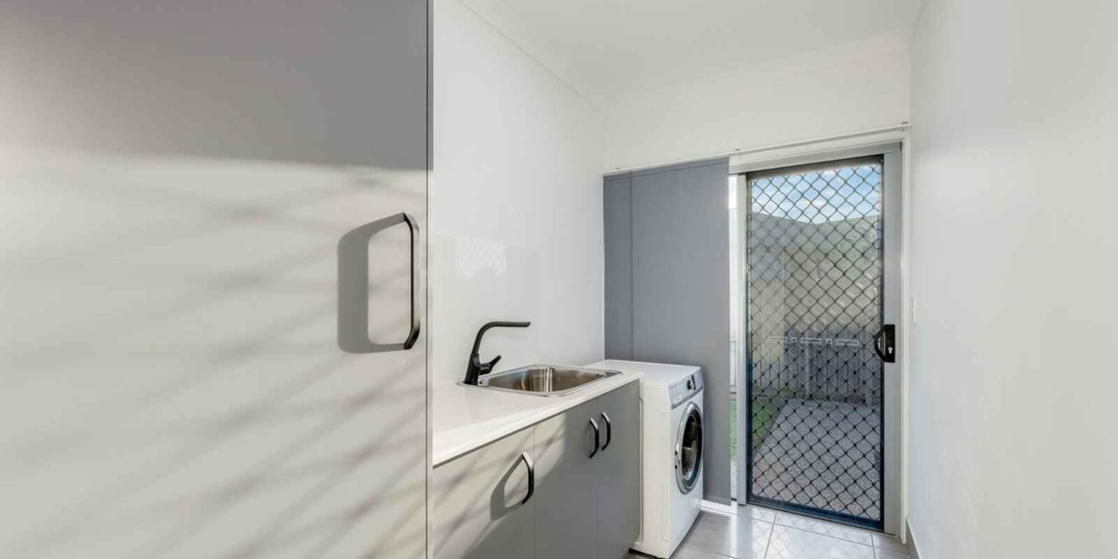 2 Wade Court Innes Park