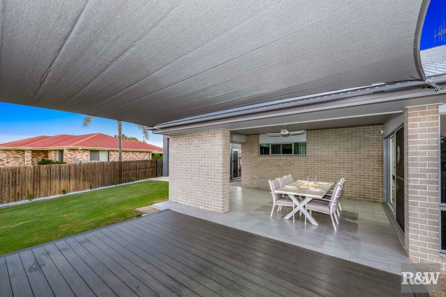 2 Wade Court Innes Park