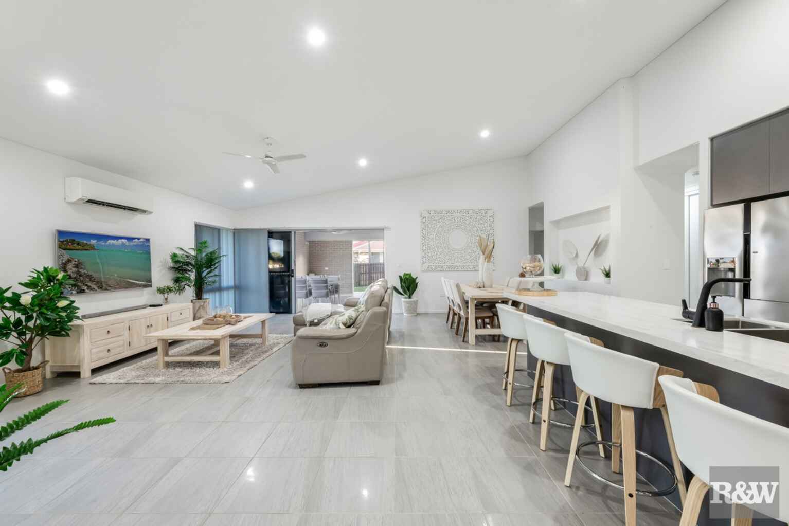 2 Wade Court Innes Park