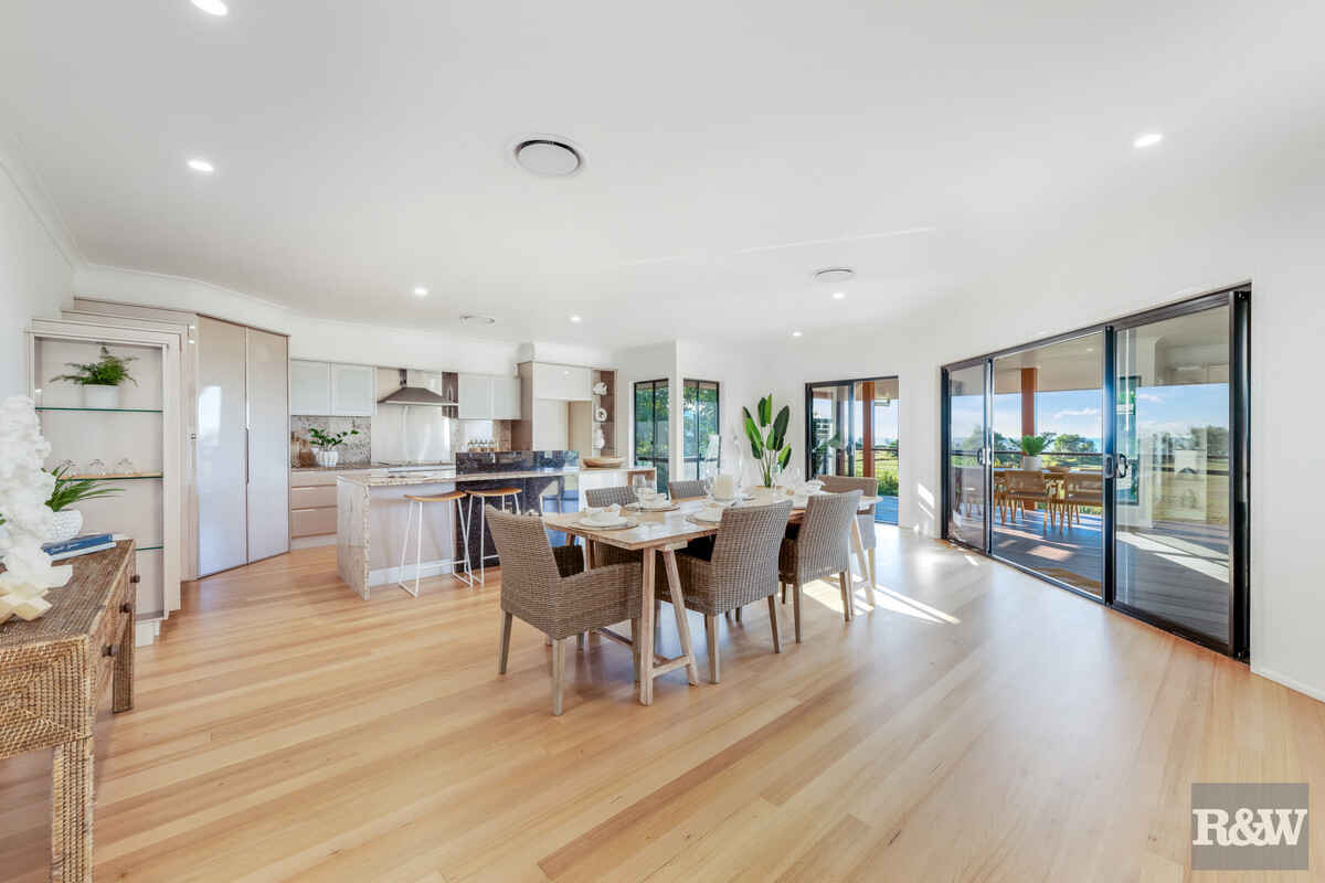 126 Sylvan Drive Moore Park Beach