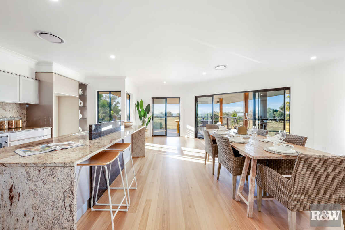 126 Sylvan Drive Moore Park Beach