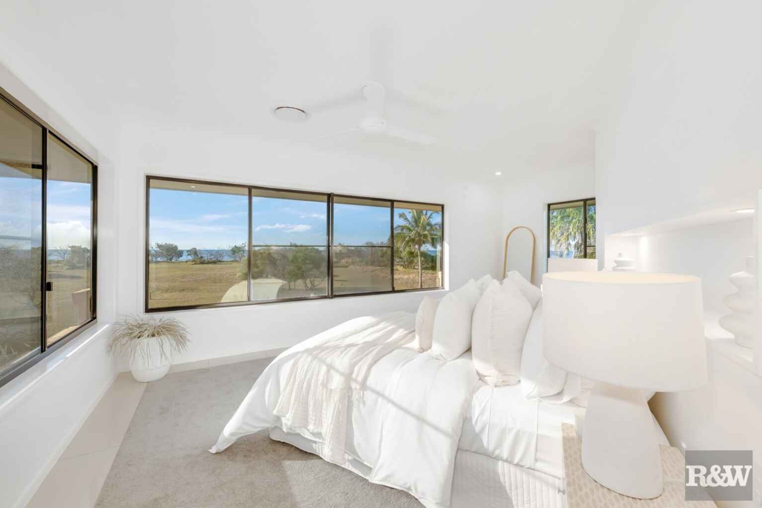 126 Sylvan Drive Moore Park Beach 126 Sylvan Drive Moore Park Beach