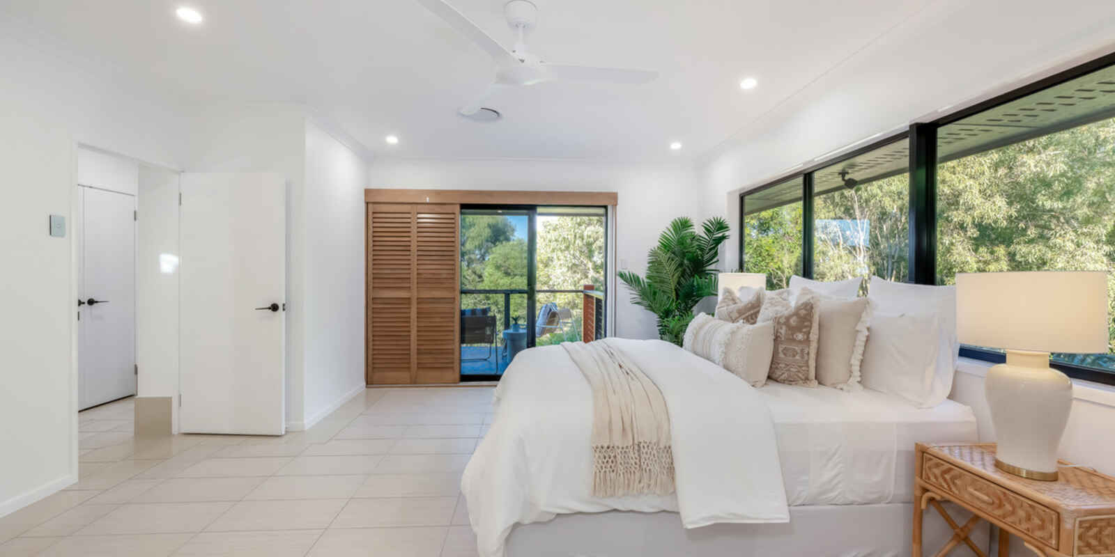 126 Sylvan Drive Moore Park Beach 126 Sylvan Drive Moore Park Beach