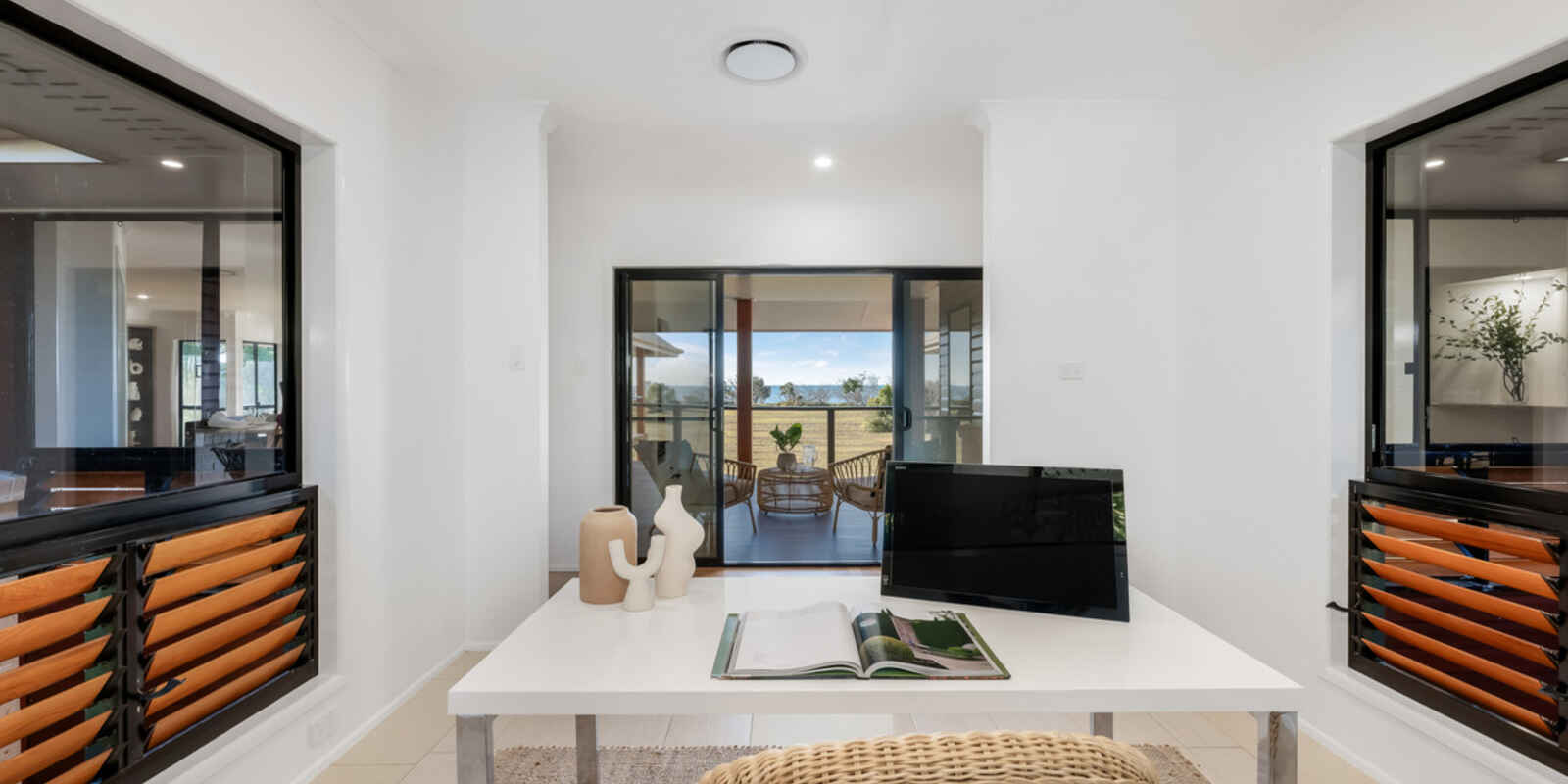 126 Sylvan Drive Moore Park Beach 126 Sylvan Drive Moore Park Beach