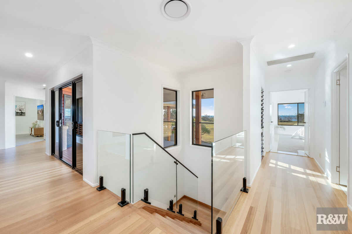 126 Sylvan Drive Moore Park Beach