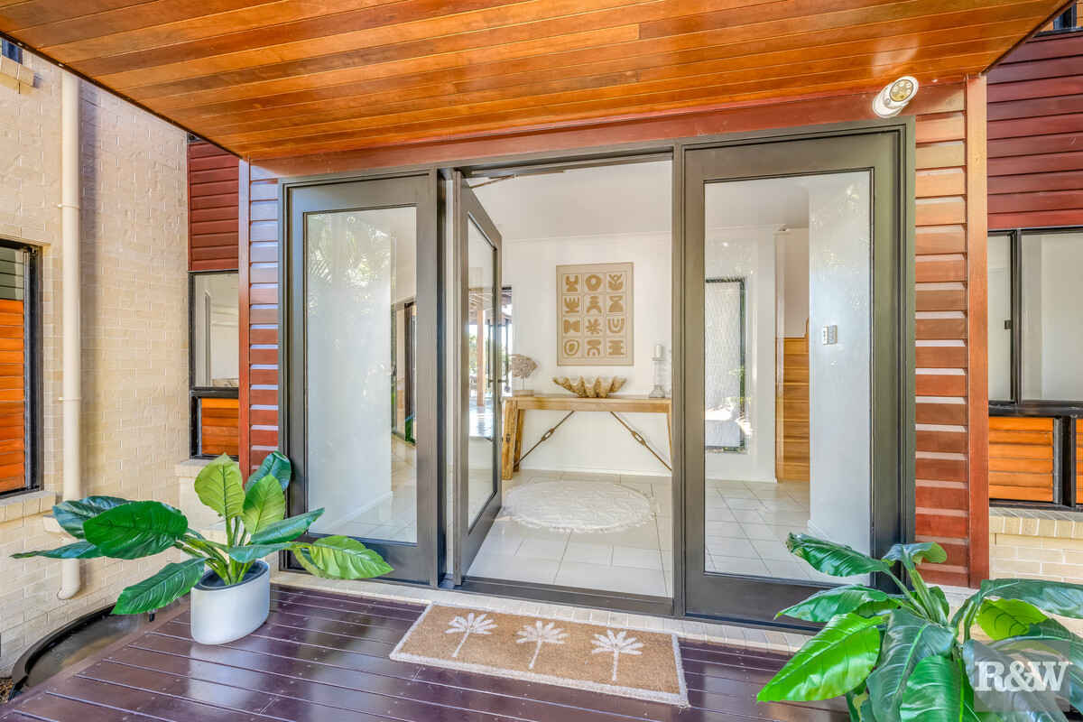 126 Sylvan Drive Moore Park Beach