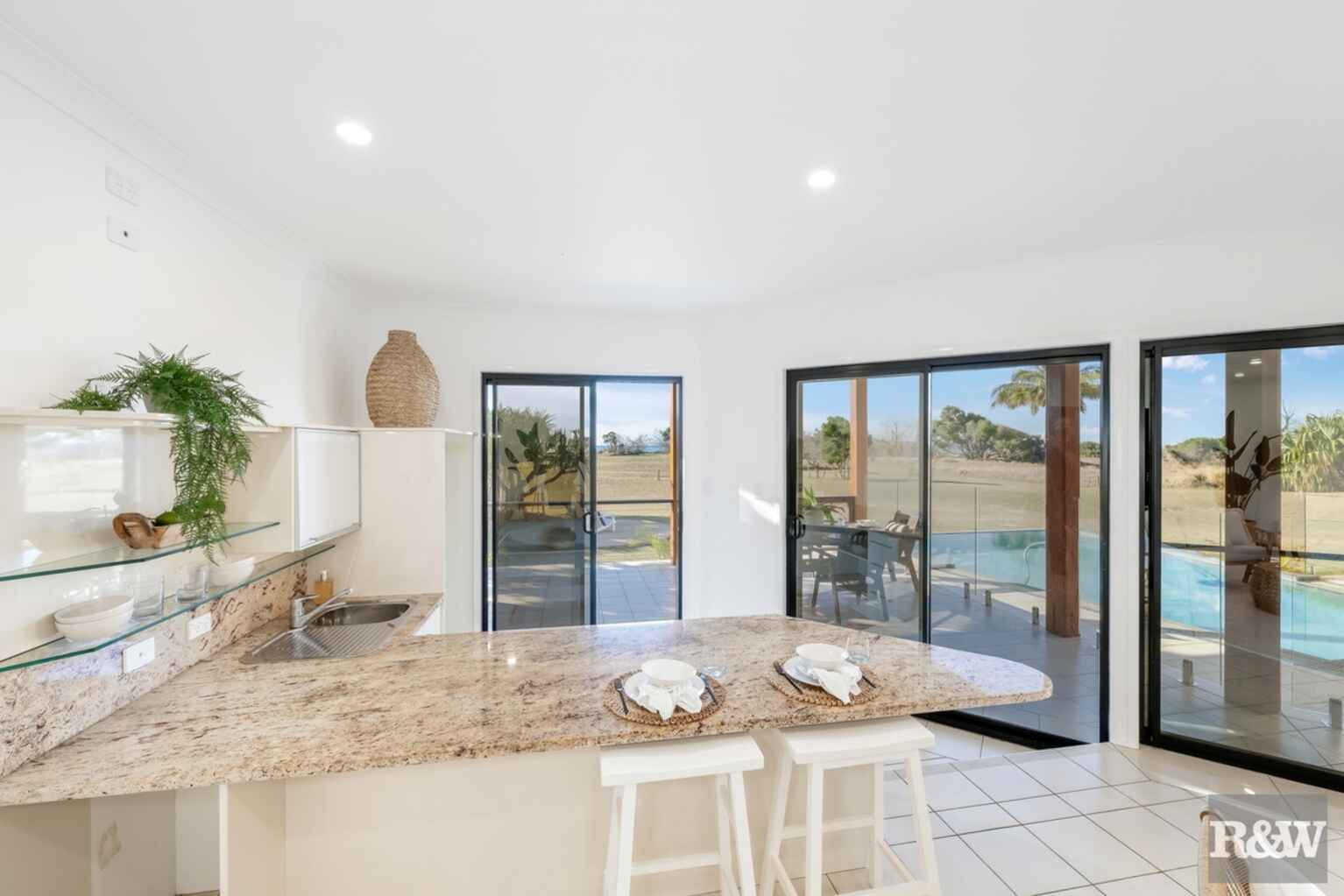 126 Sylvan Drive Moore Park Beach 126 Sylvan Drive Moore Park Beach