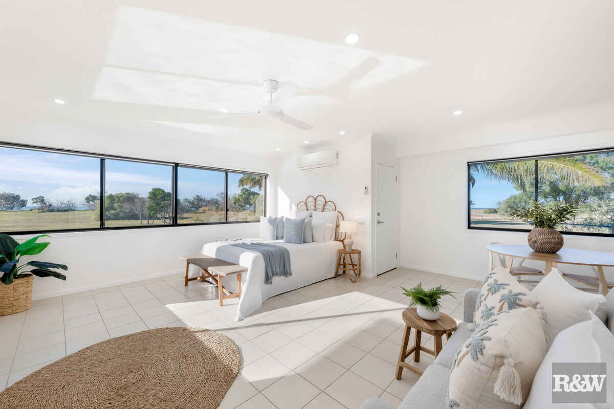 126 Sylvan Drive Moore Park Beach