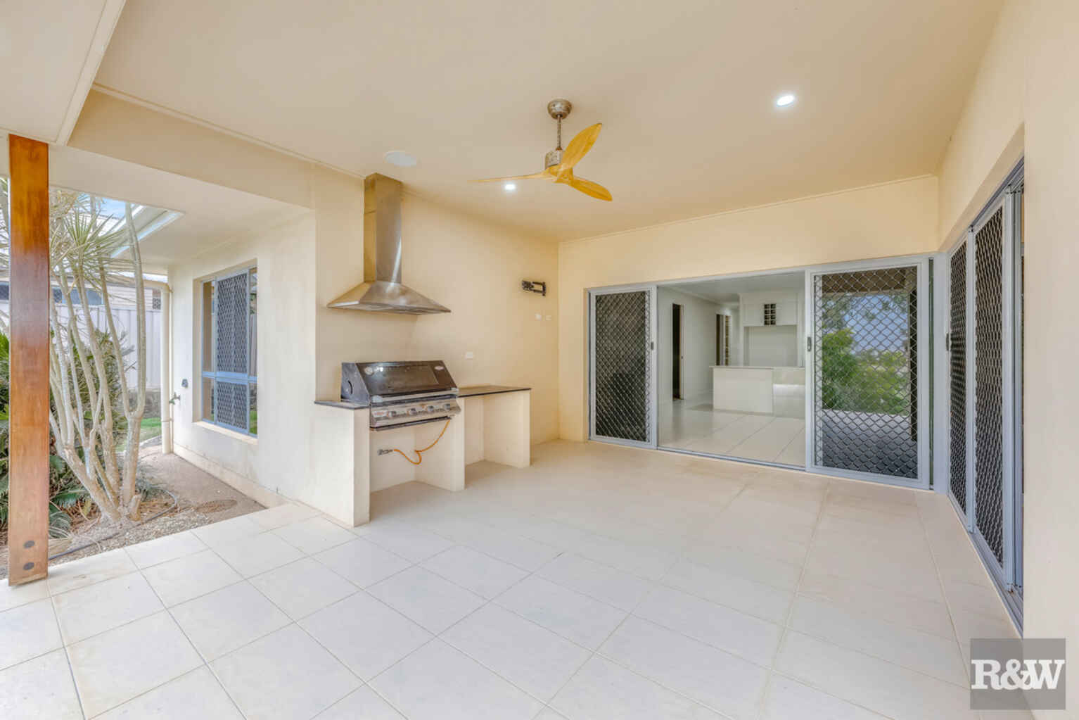 10 Belle Eden Drive Ashfield 10 Belle Eden Drive Ashfield