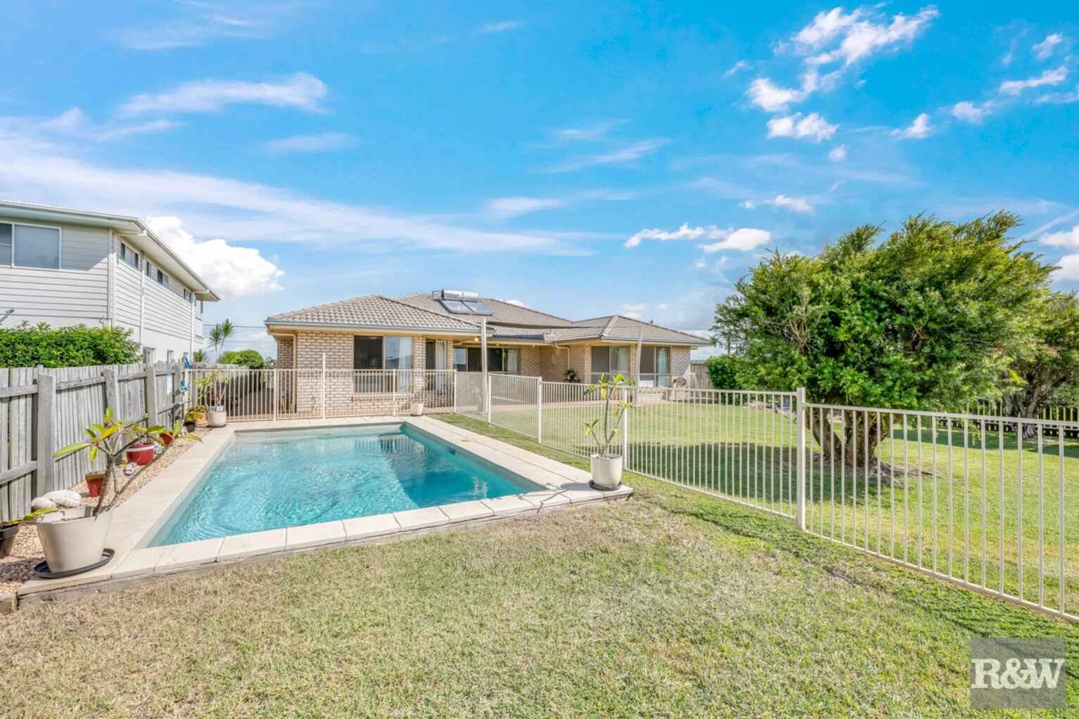 36 Lihs Street Elliott Heads