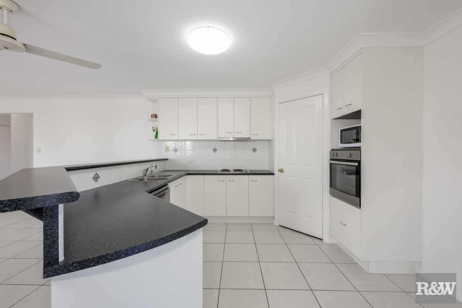 33 Acacia Street Moore Park Beach 33 Acacia Street Moore Park Beach