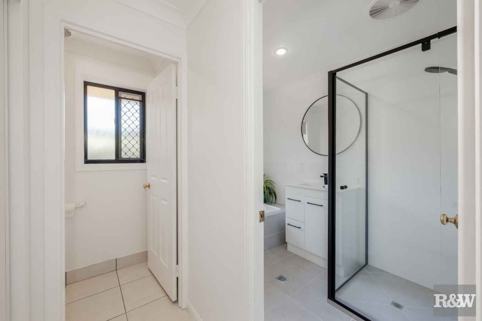 33 Acacia Street Moore Park Beach 33 Acacia Street Moore Park Beach