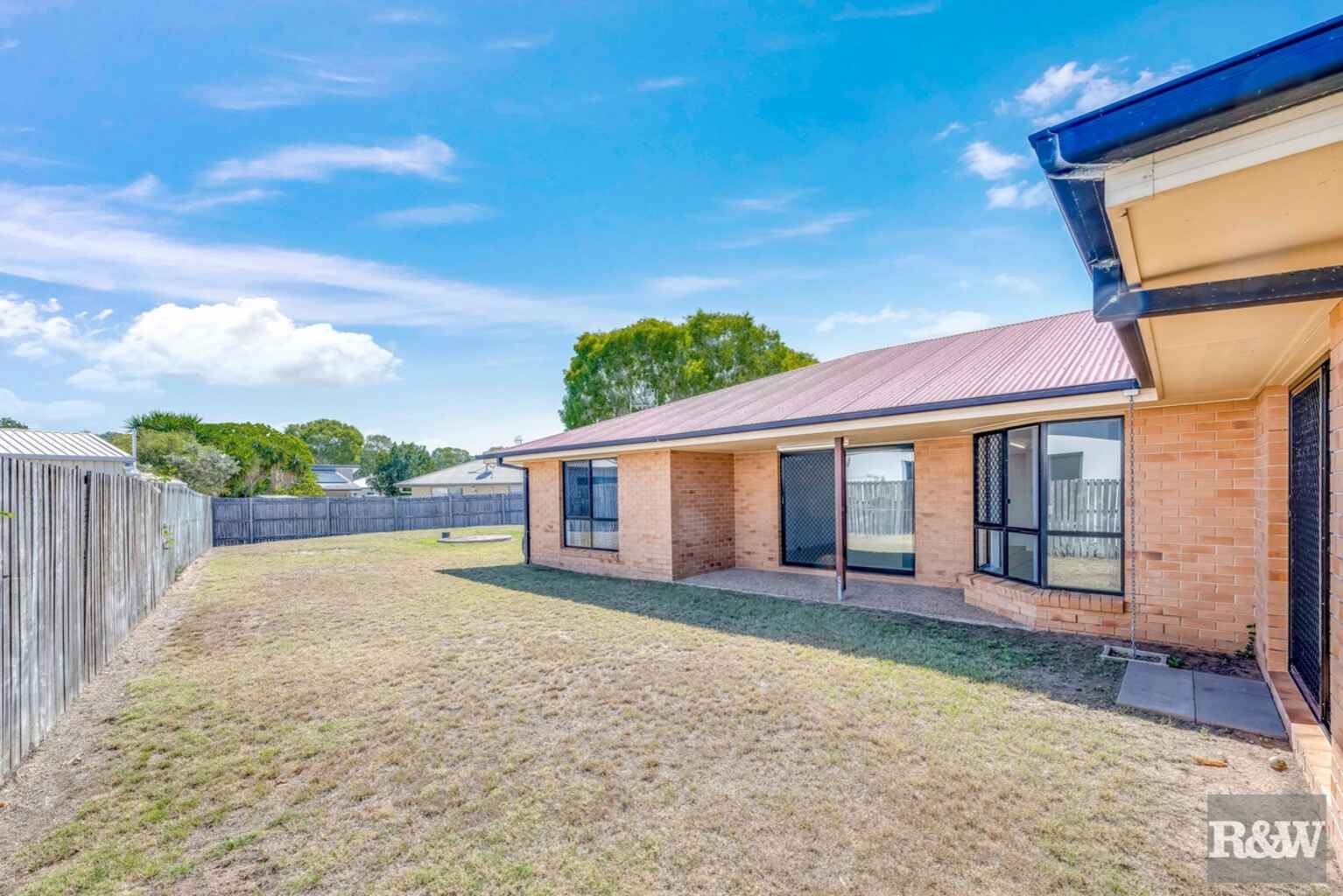 33 Acacia Street Moore Park Beach 33 Acacia Street Moore Park Beach