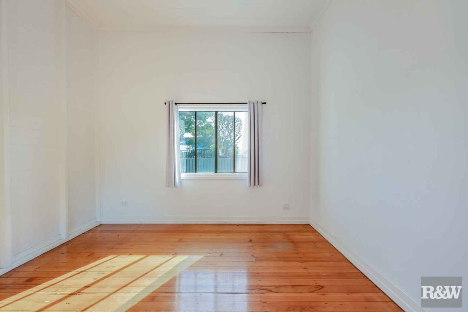 18 George Street Bundaberg South 18 George Street Bundaberg South