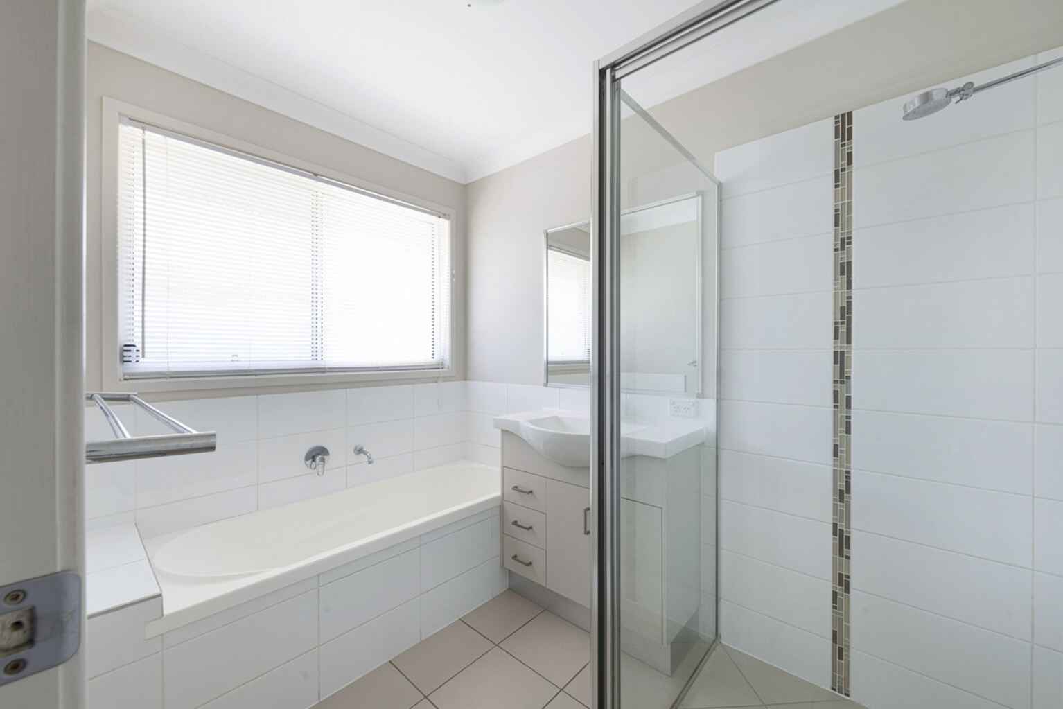 48 Neville Drive Branyan