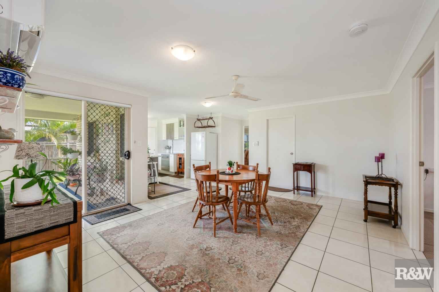 3 McCallum Close Coral Cove