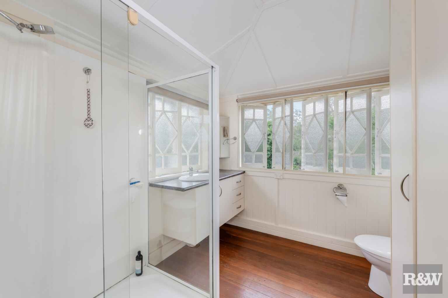 93 Woods Road Sharon