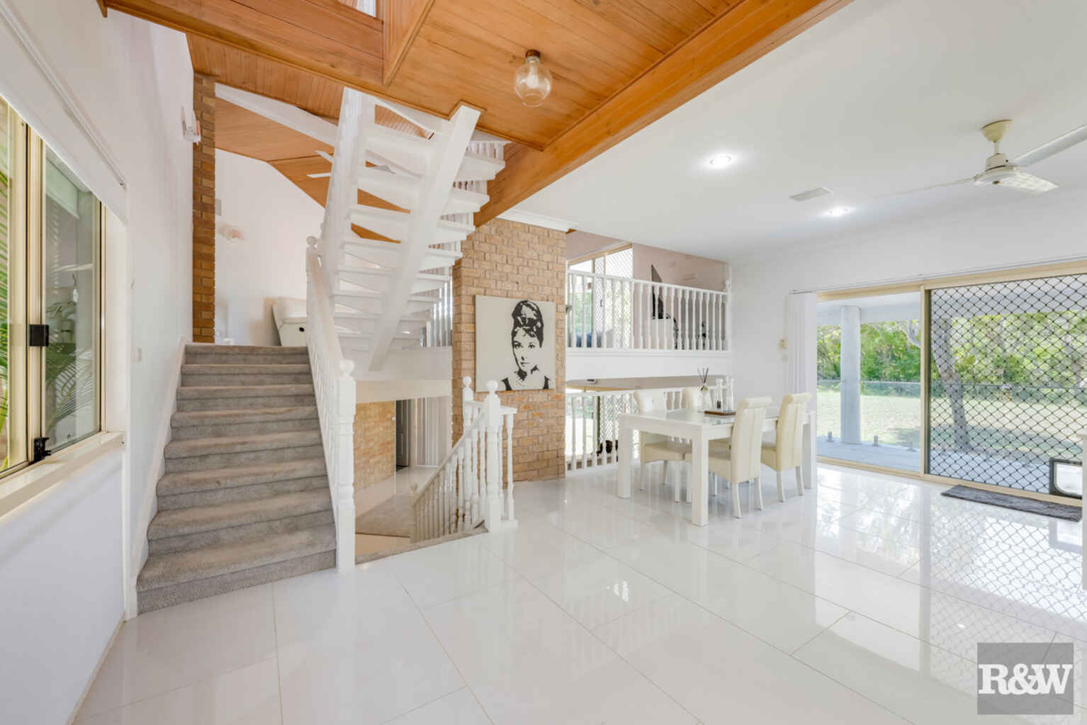 78 Sylvan Drive Moore Park Beach