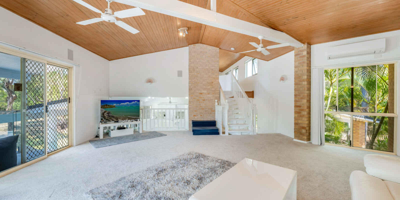 78 Sylvan Drive Moore Park Beach