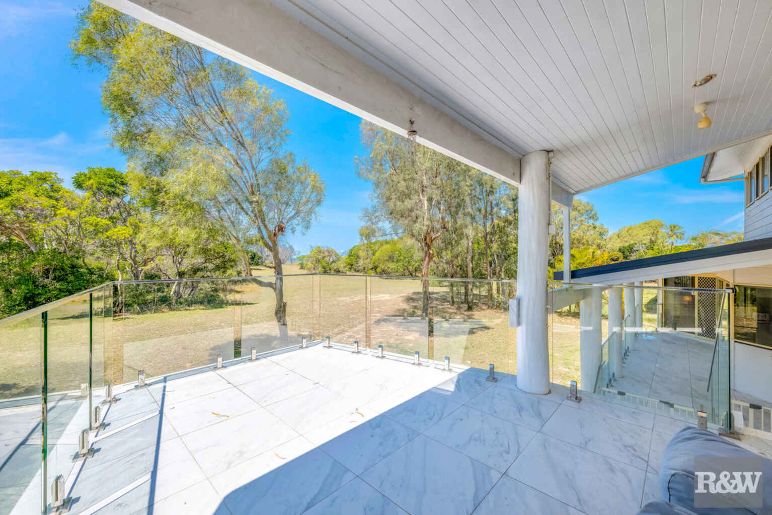 78 Sylvan Drive Moore Park Beach