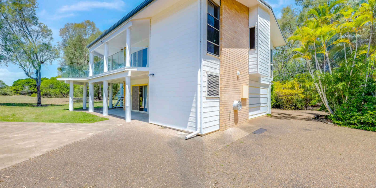 78 Sylvan Drive Moore Park Beach