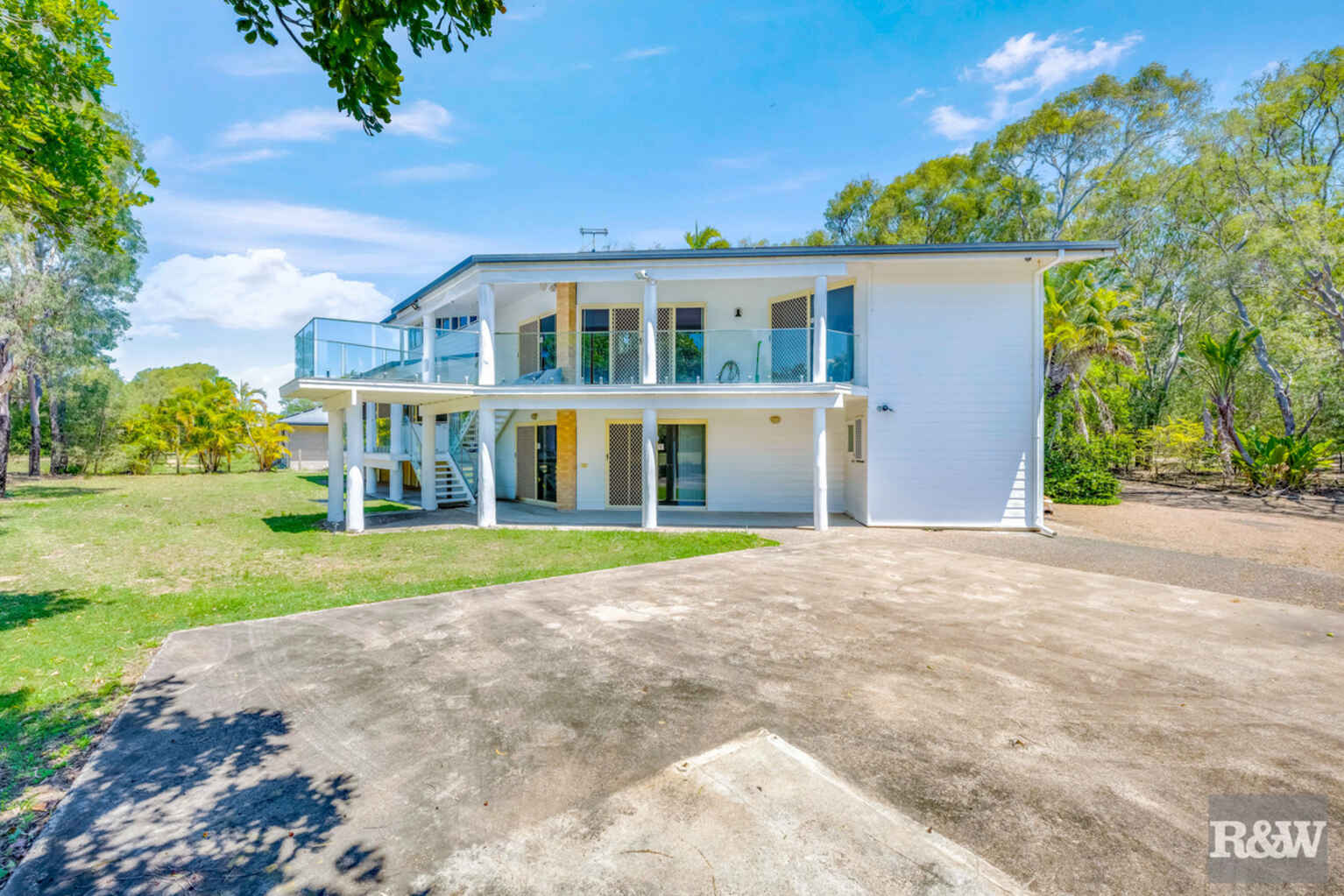 78 Sylvan Drive Moore Park Beach