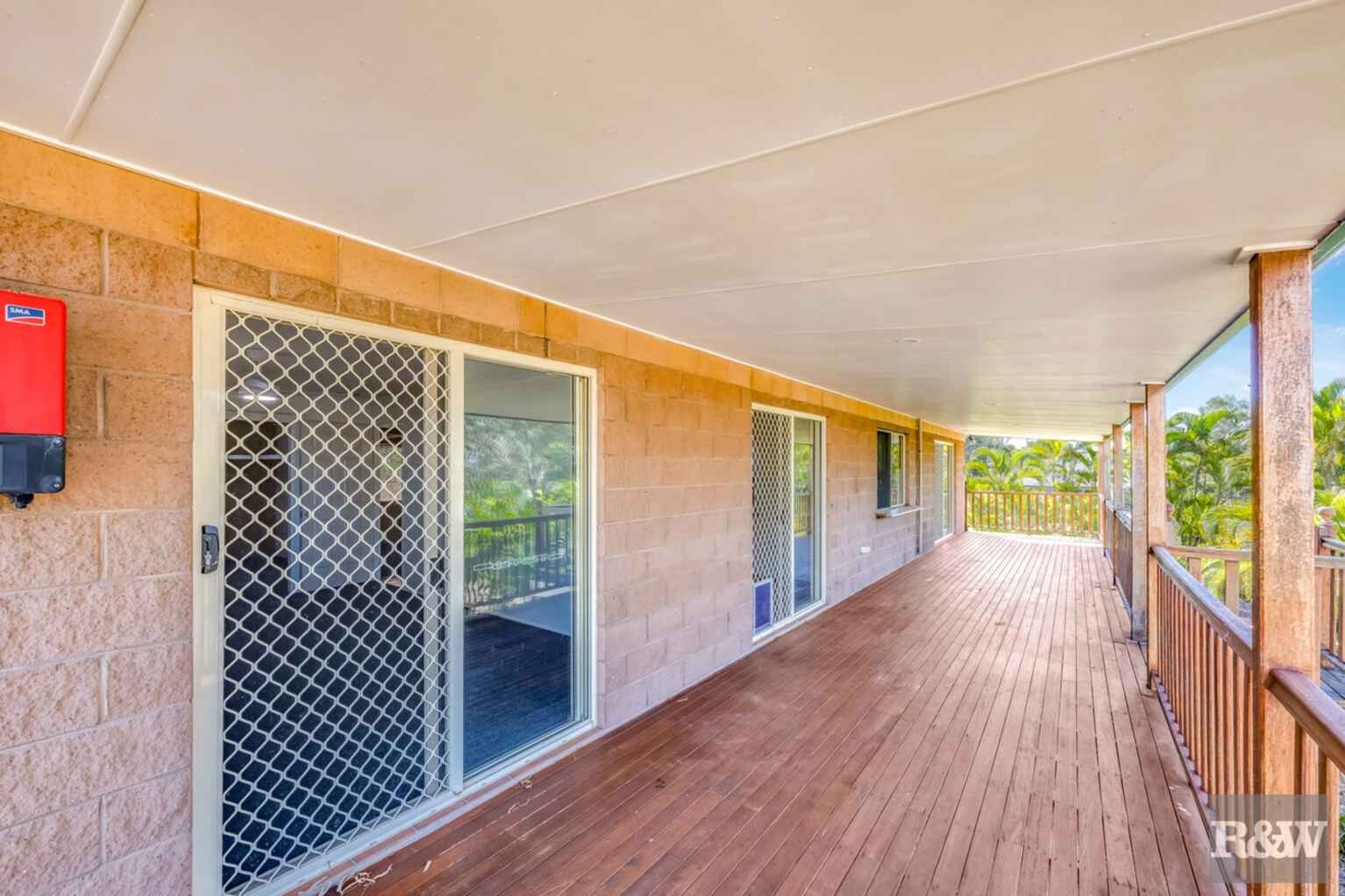 66 Sylvan Drive Moore Park Beach