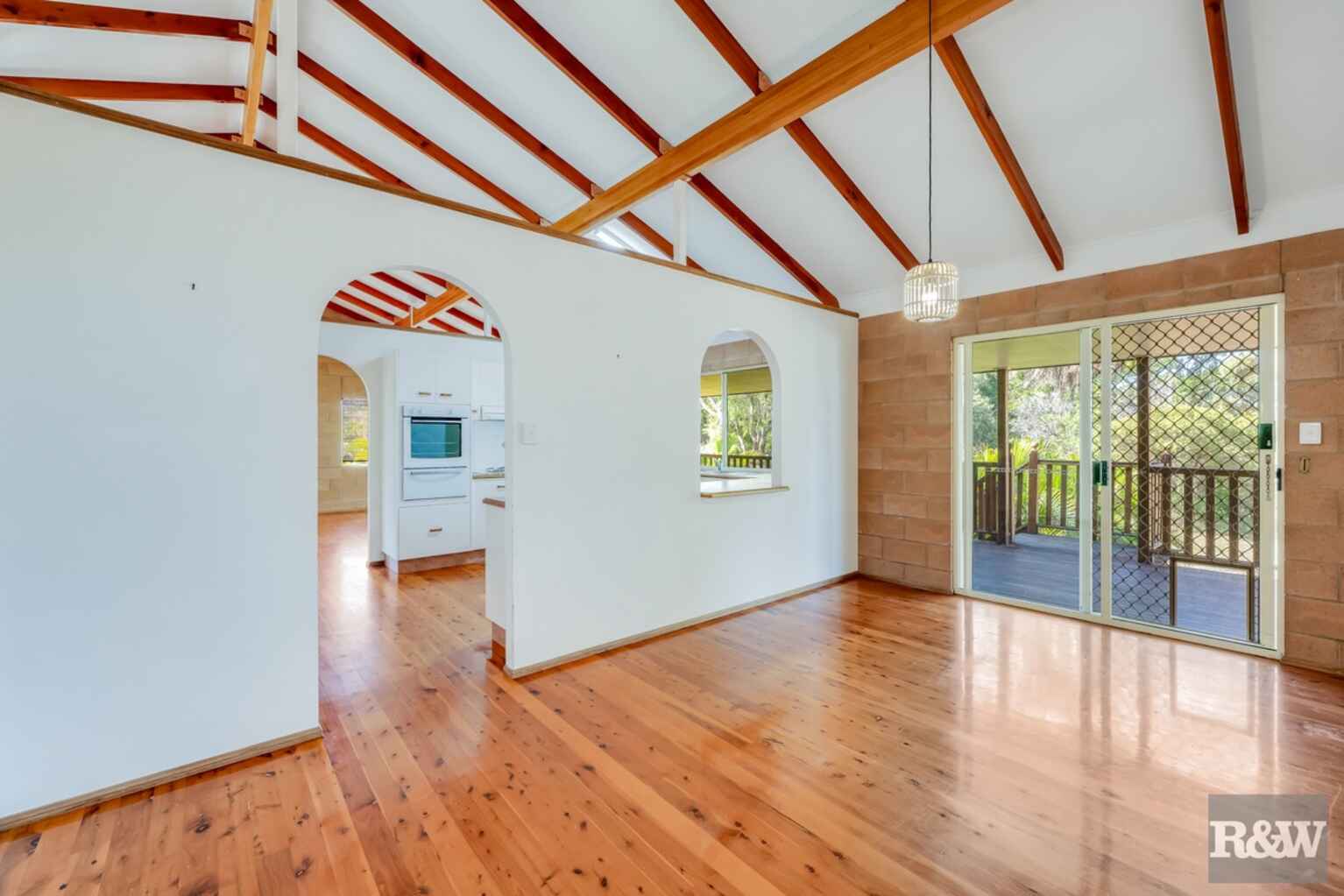 66 Sylvan Drive Moore Park Beach