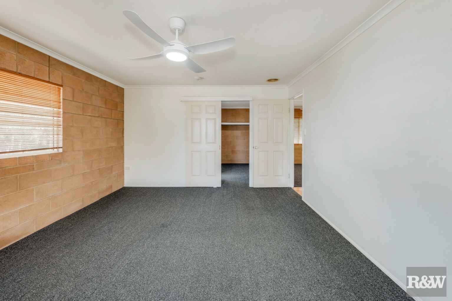 66 Sylvan Drive Moore Park Beach