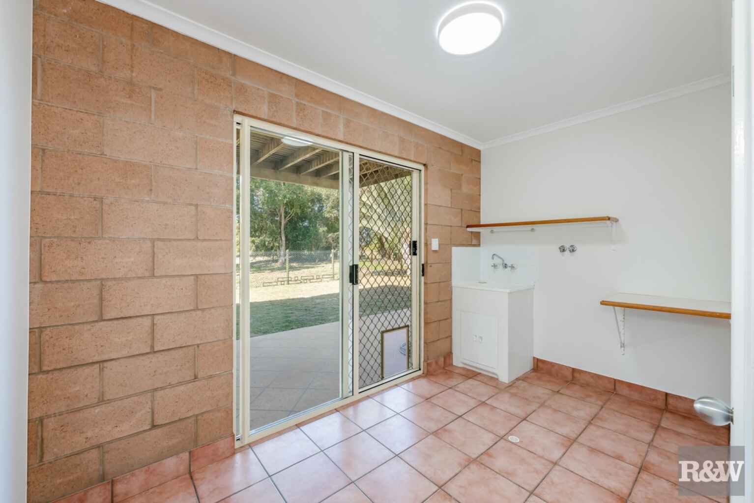 66 Sylvan Drive Moore Park Beach