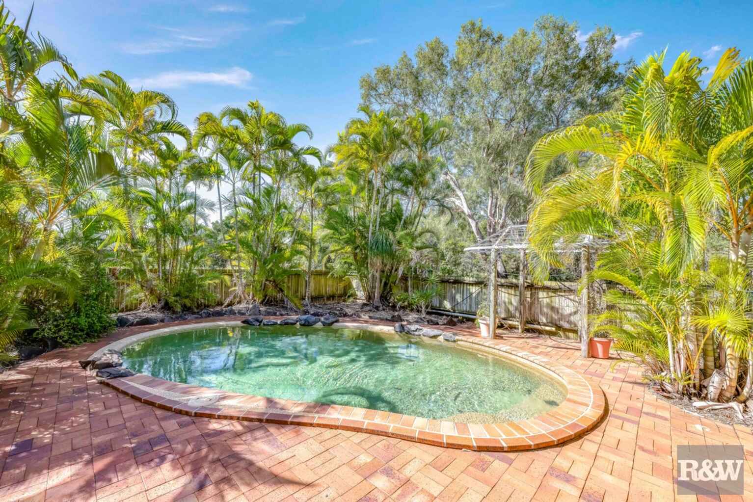 66 Sylvan Drive Moore Park Beach