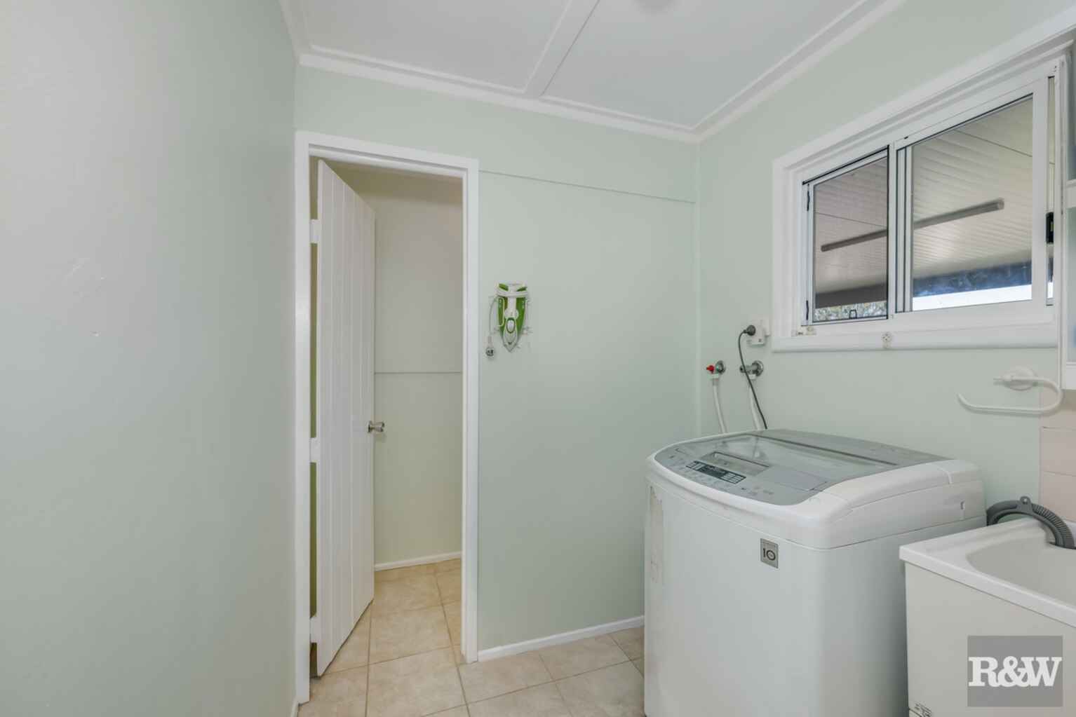 47 Gibsons Road Burnett Heads