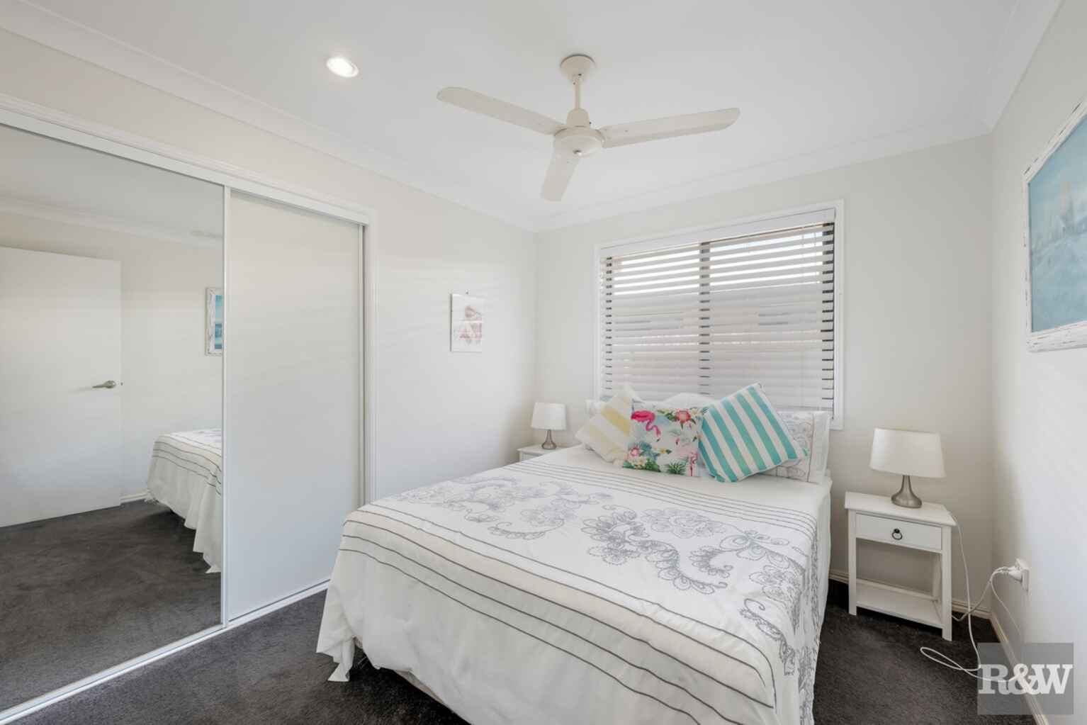 19 McCallum Close Coral Cove