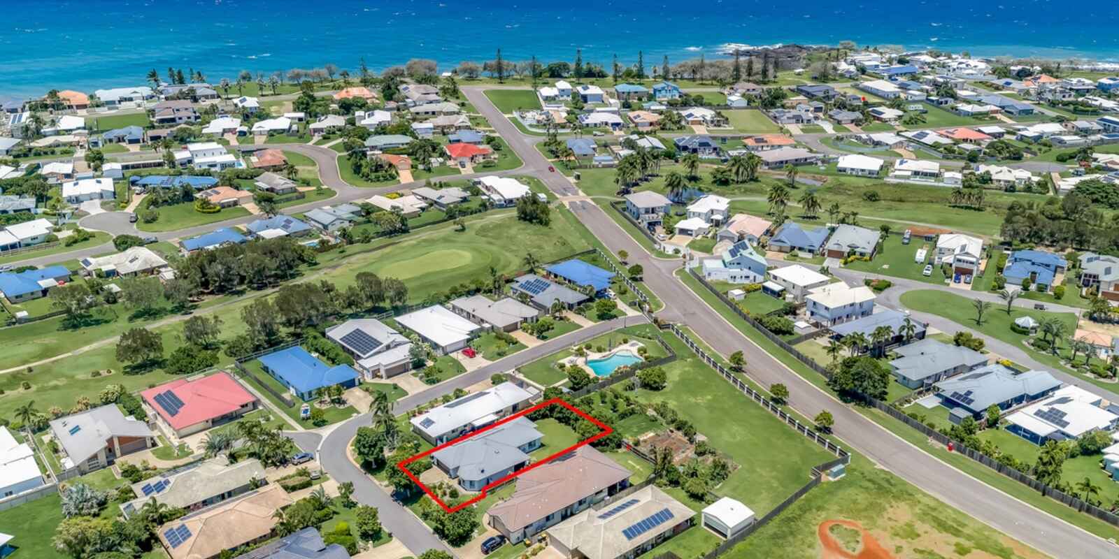 19 McCallum Close Coral Cove