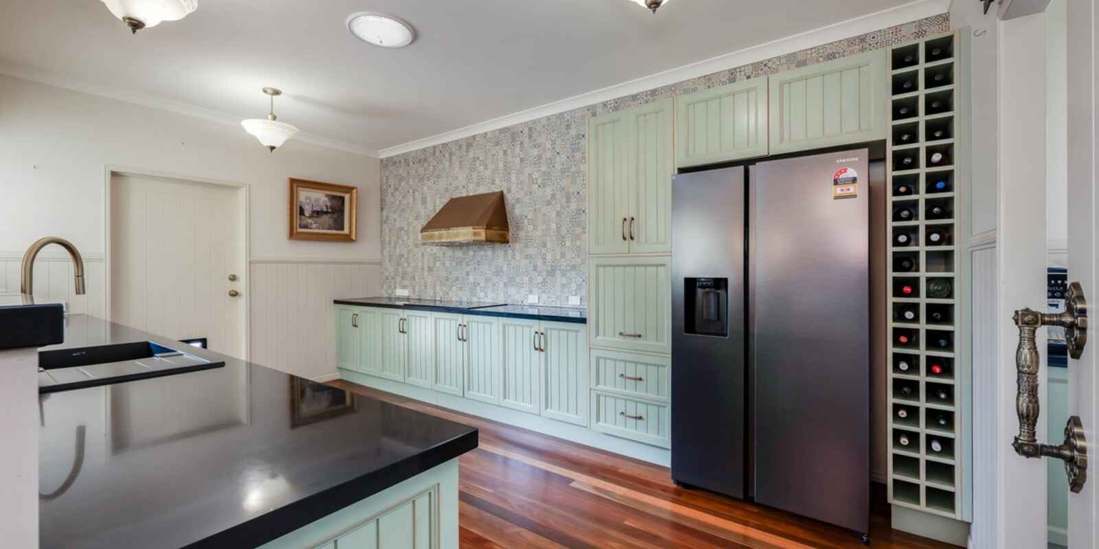 86 Sylvan Drive Moore Park Beach