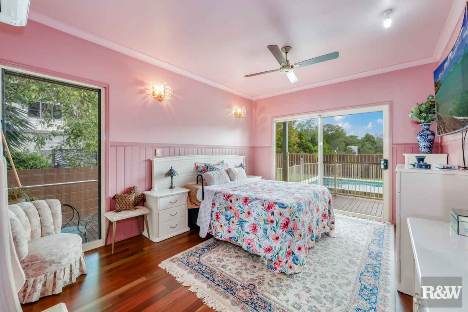 86 Sylvan Drive Moore Park Beach