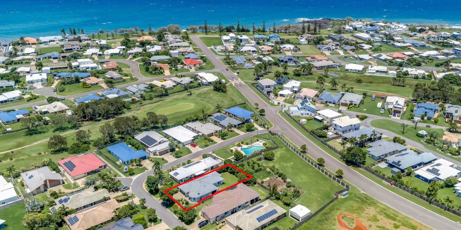 19 McCallum Close Coral Cove