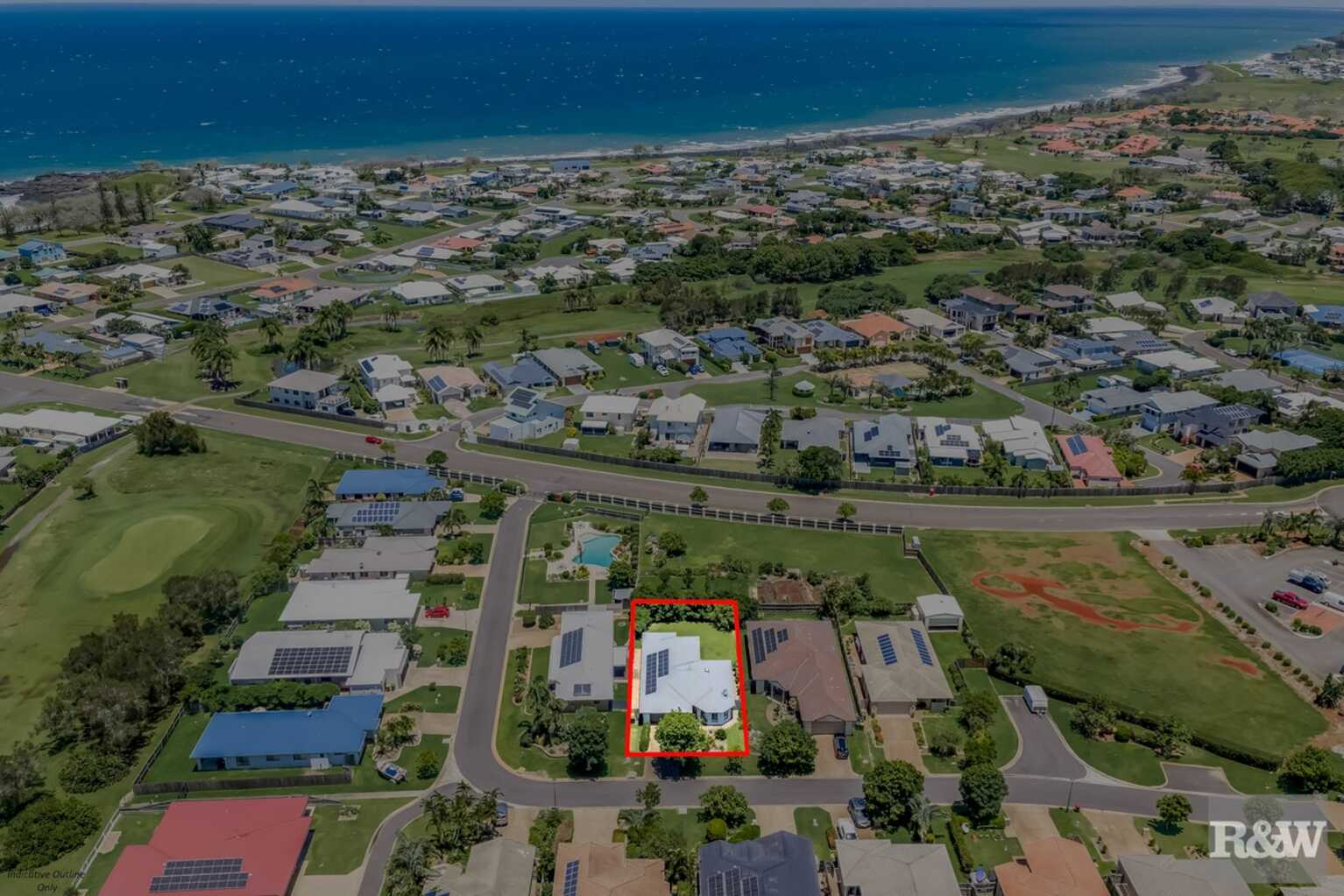 19 McCallum Close Coral Cove 19 McCallum Close Coral Cove