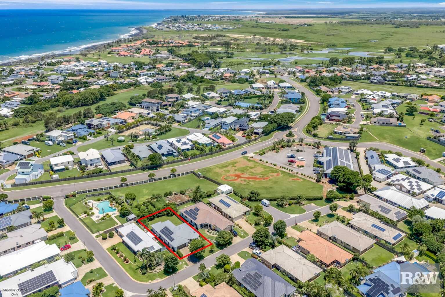 19 McCallum Close Coral Cove 19 McCallum Close Coral Cove