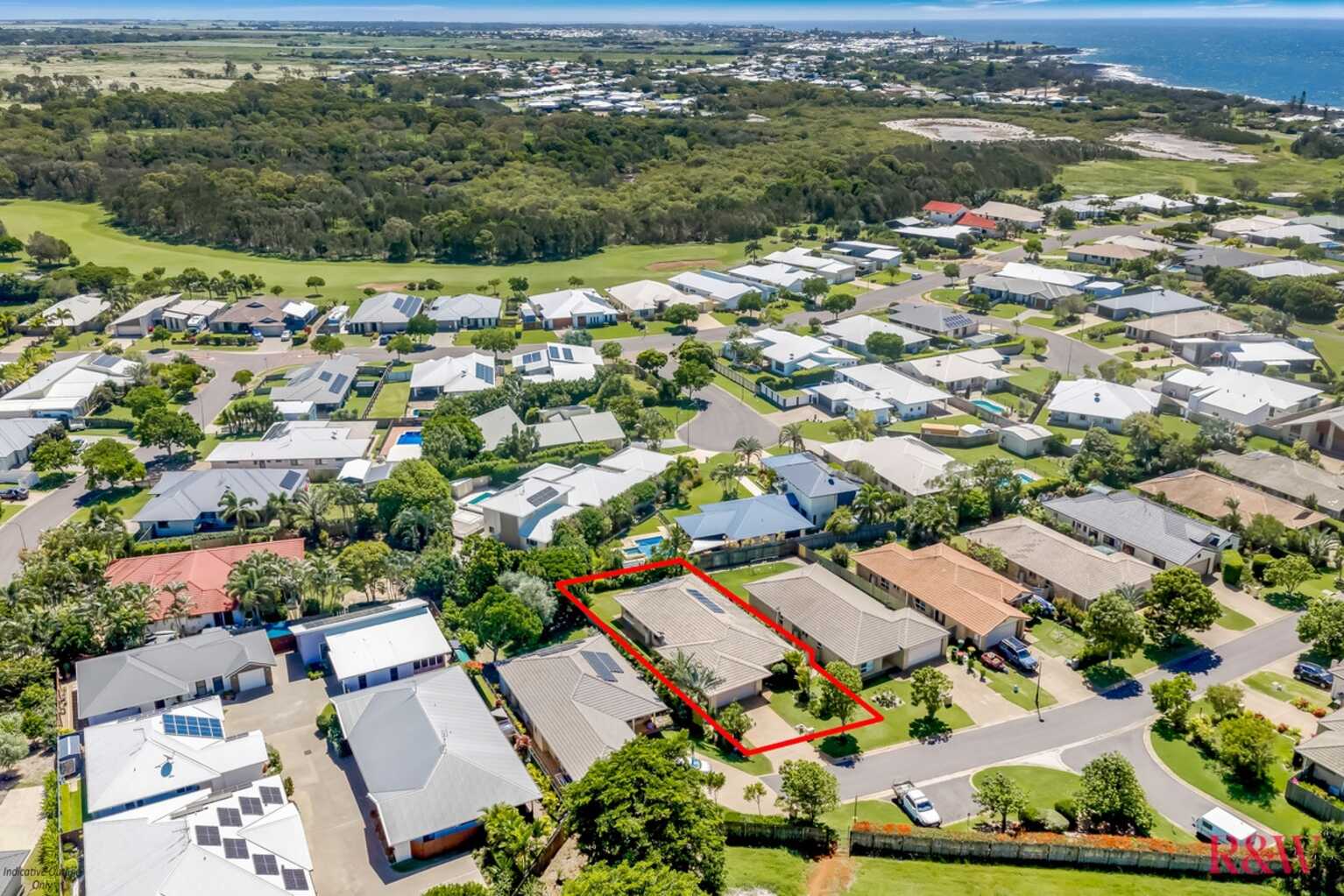 15 McCallum Close Coral Cove