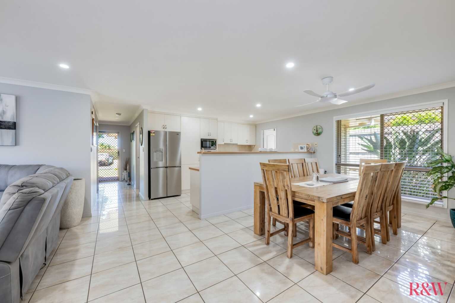 15 McCallum Close Coral Cove