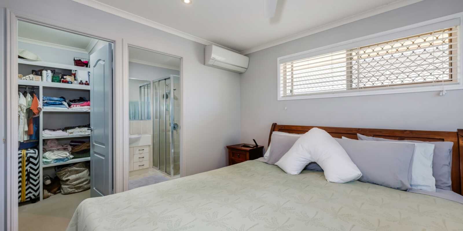 15 McCallum Close Coral Cove