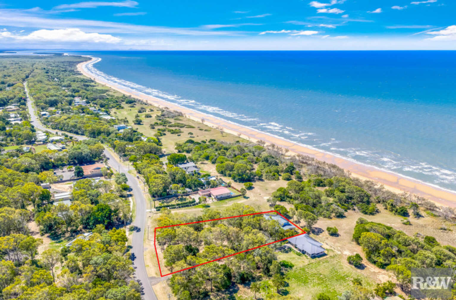 78 Sylvan Drive Moore Park Beach