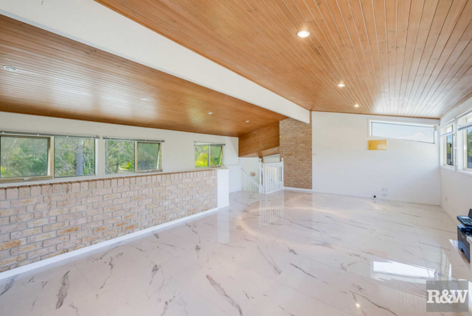 78 Sylvan Drive Moore Park Beach