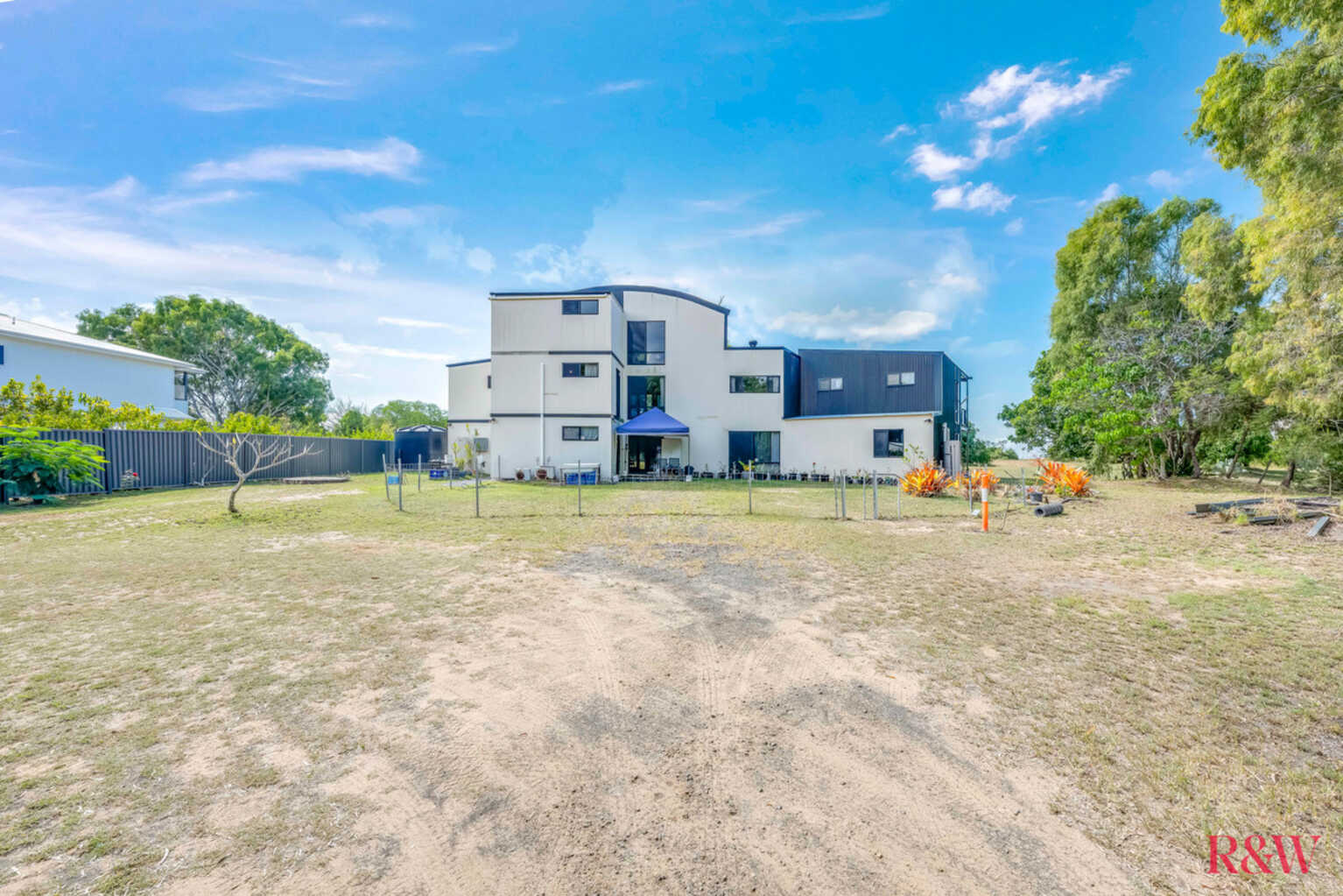 14 Sylvan Drive Moore Park Beach
